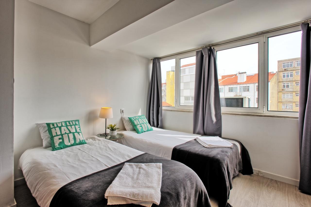 Sao Pedro 30 Guests Apartment Лиссабон Экстерьер фото